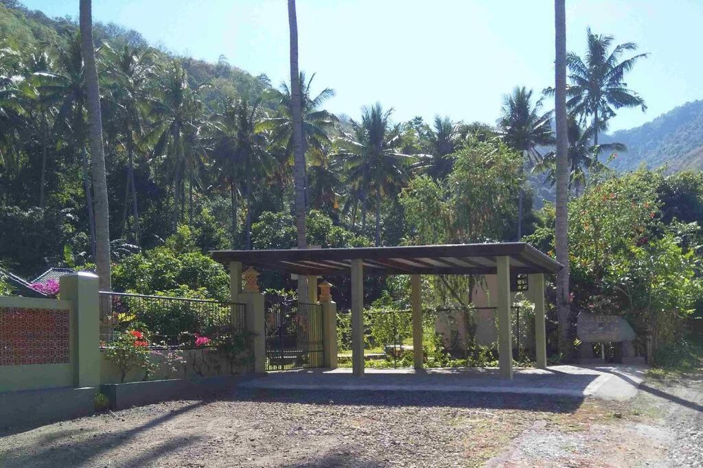Villa Serene & Spa Mangsit Luaran gambar